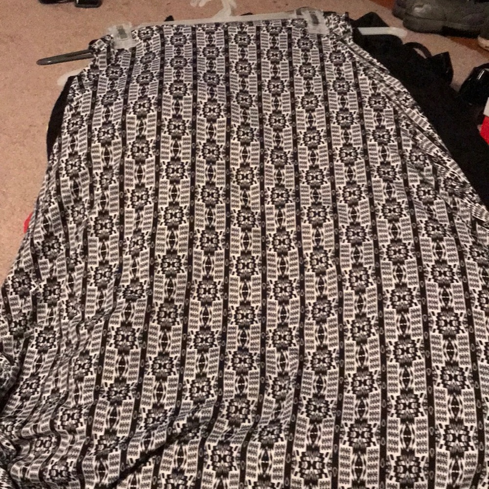 Black and white Lularoe maxi